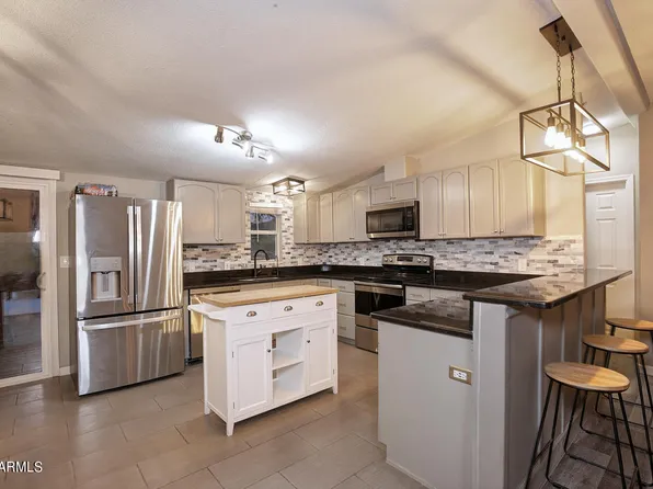 2208 W Estrella Road, New River, AZ 85087