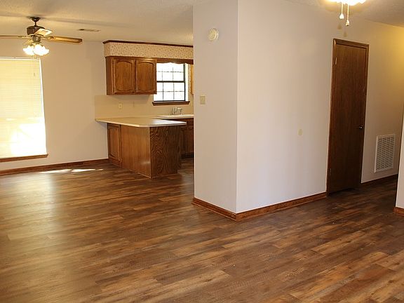 5th image of 27335 Lake Brandy Dr