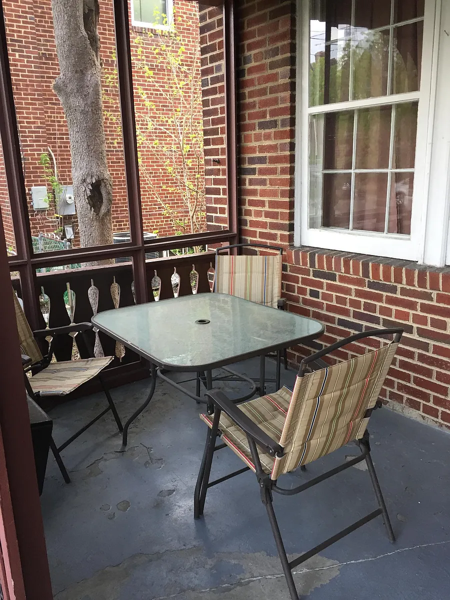 Patio furniture - 5715 6th St NW