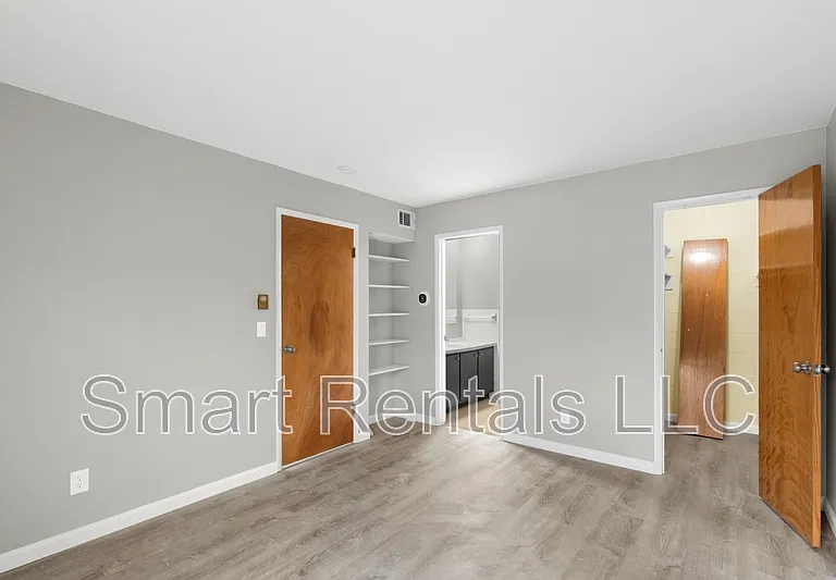 9955 Chateau Roi Dr #A — Photo 13