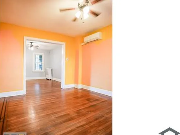 418 Southway, Baltimore, MD 21218