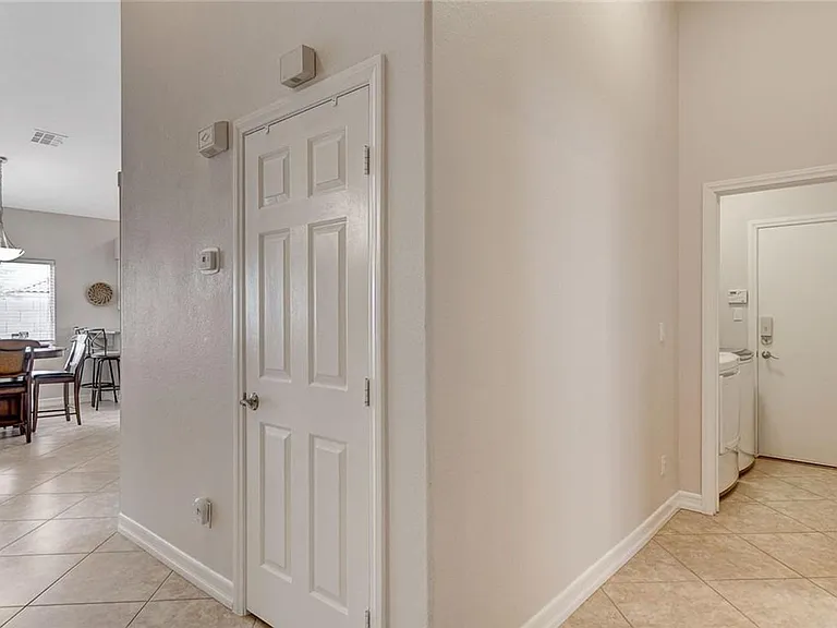 489 First Light St — Photo 27