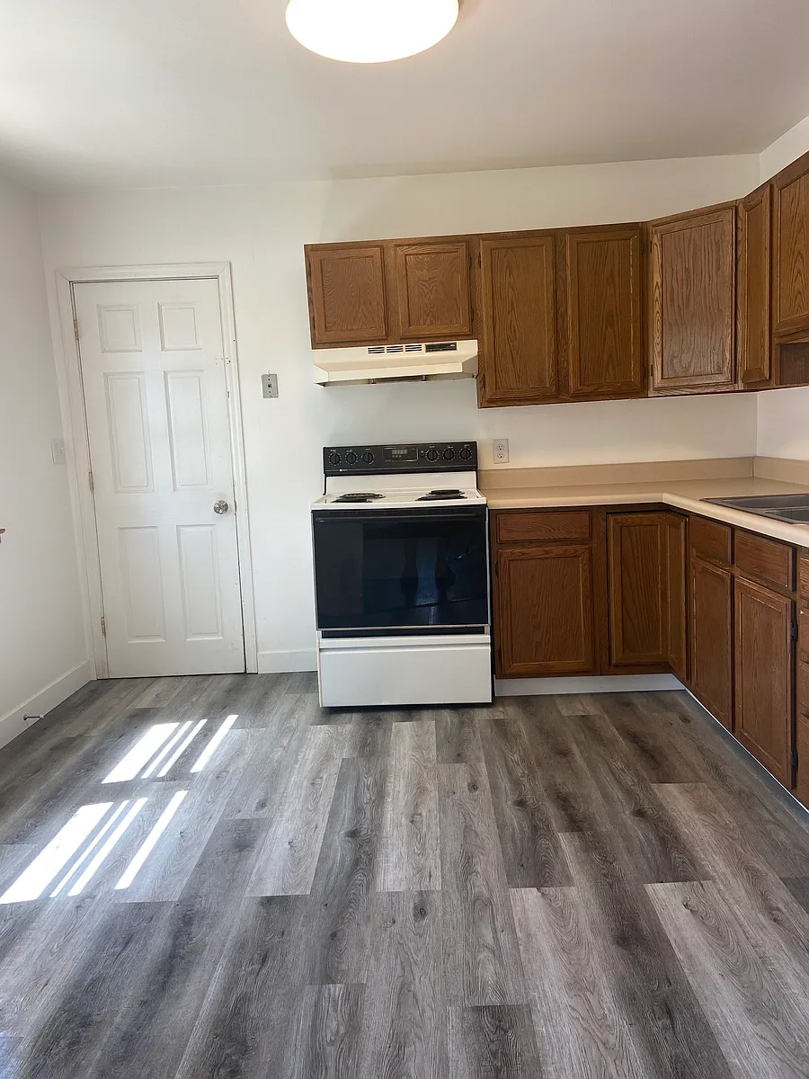 Building Photo - 1304 Bridle Dr