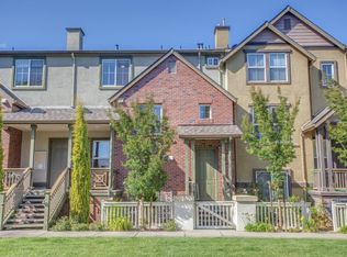 2272 Towne Cir, Mountain View, CA 94040