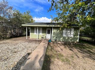 310 Bertha St, Wills Point, TX 75169