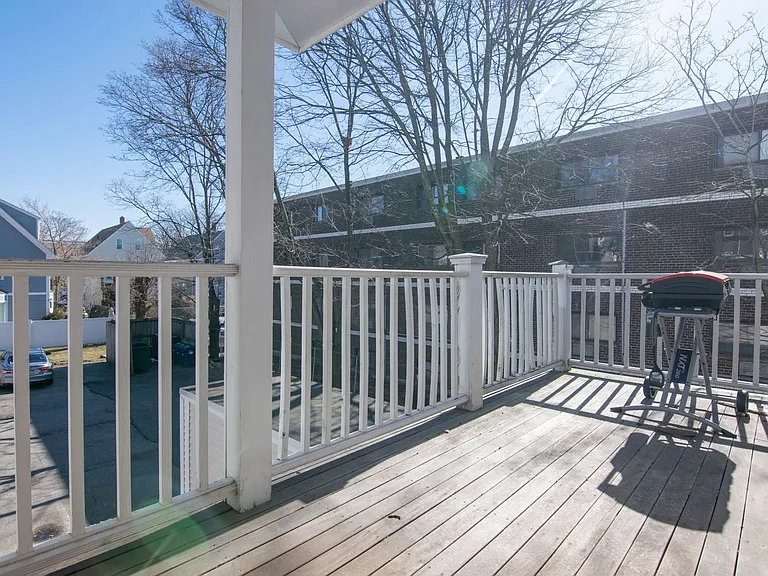 11 Glencoe St — Photo 12