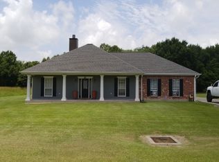 104 Beth Ln, Rayne, LA 70578