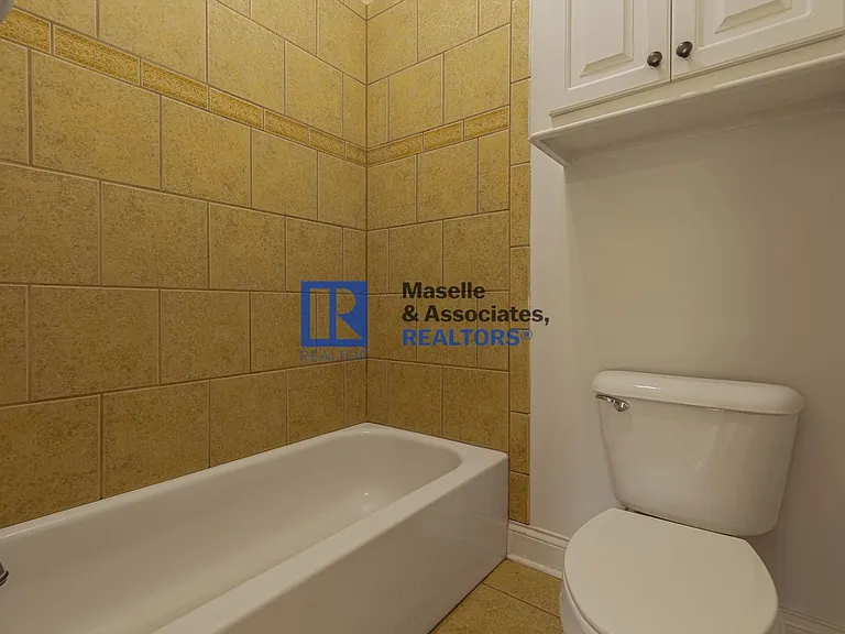 153 Hartfield Dr — Photo 35