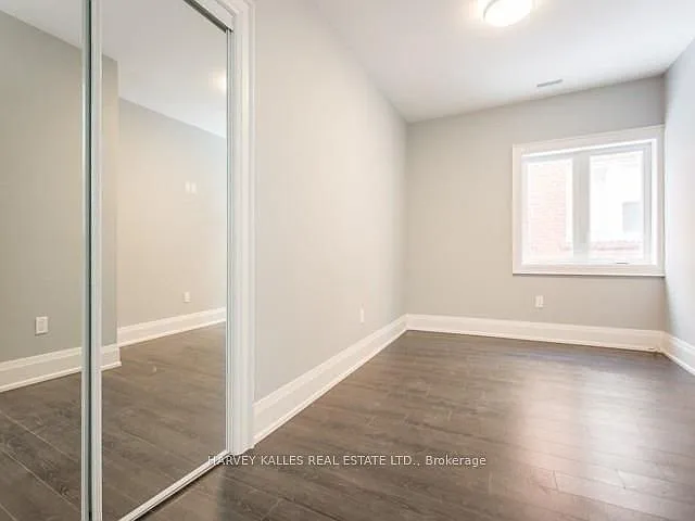 989 Avenue Rd #MAIN — Photo 14