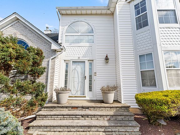 5th image of 35 Trish Court