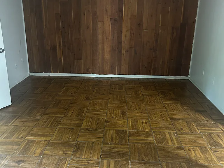 4777 Winchester Rd — Photo 3