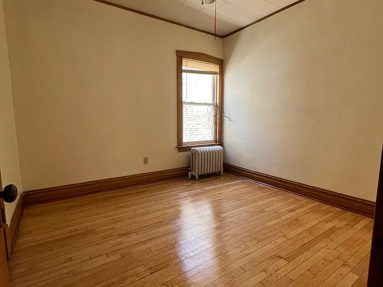 1114 S Monitor Ave — Photo 5