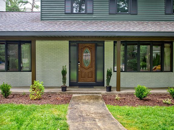 2nd image of 19094 Walden Dr