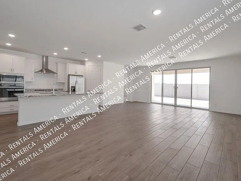 23015 E Starflower Dr — Photo 11