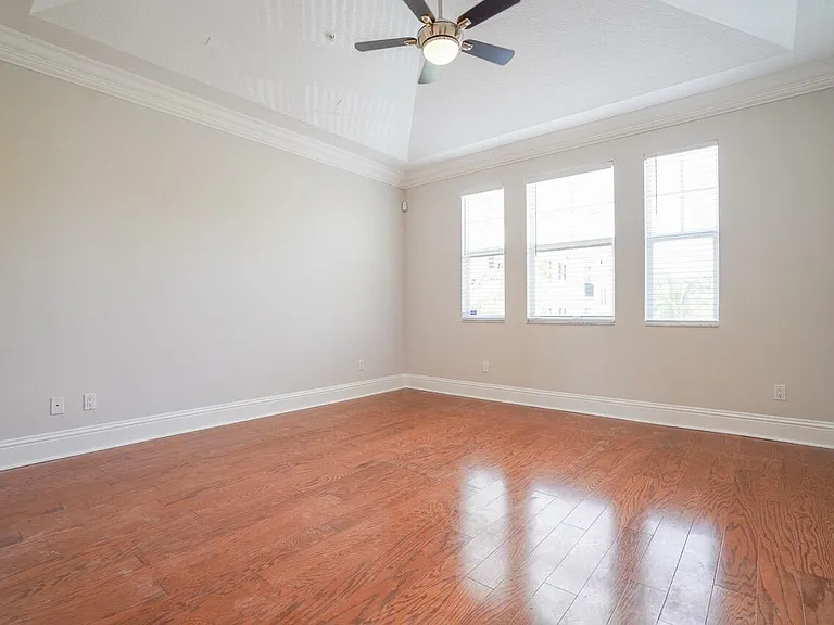 214 S Latitude Cir — Photo 13