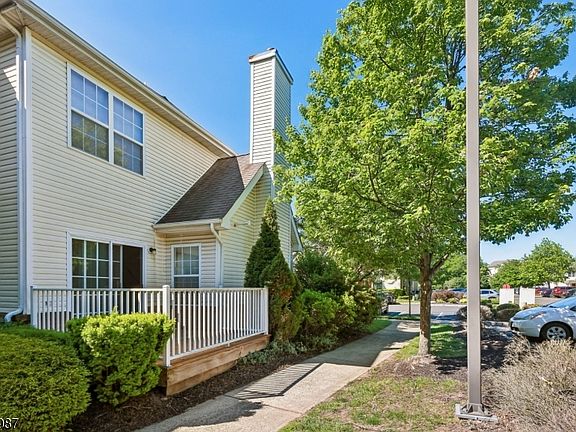 3rd image of 67 Forest Dr BLDG 11 #67