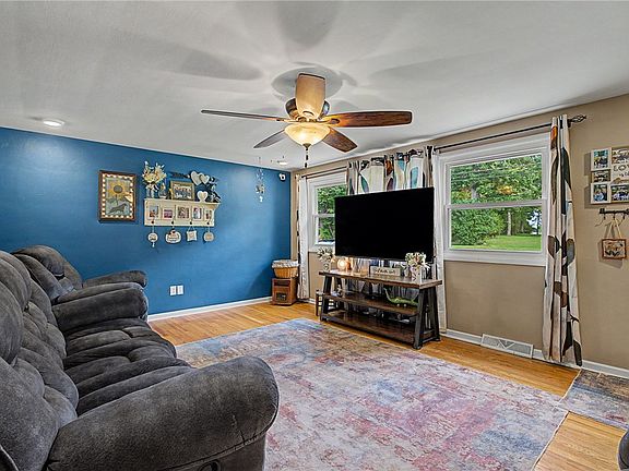 5th image of 4143 Middle Urbana Rd