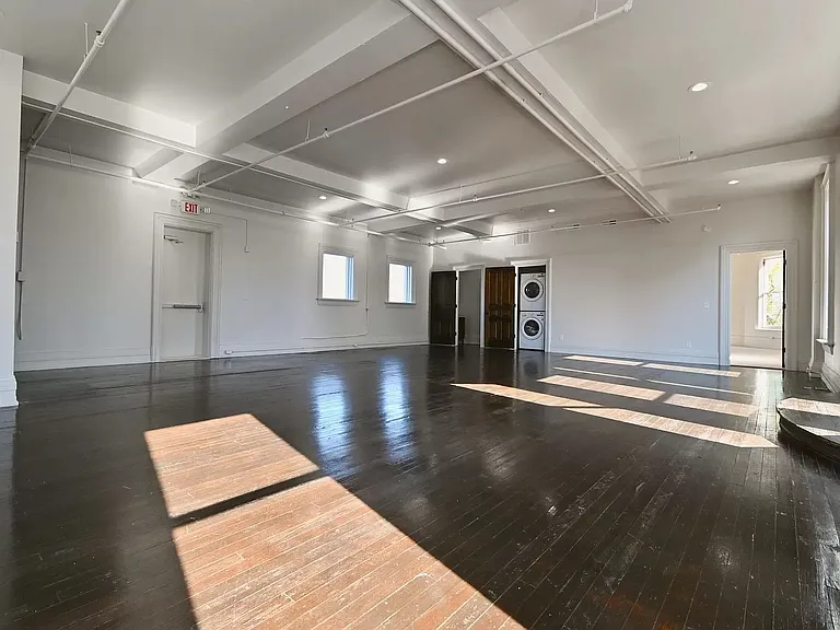 738 York St #1 — Photo 13
