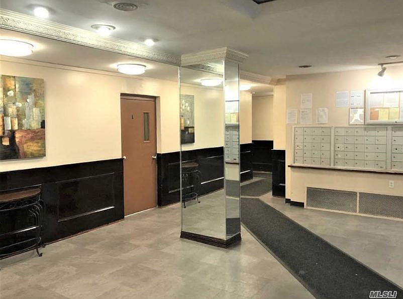 1st image of 8470 129th St APT 3R