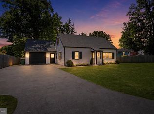 340 W Broad St, Hatfield, PA 19440
