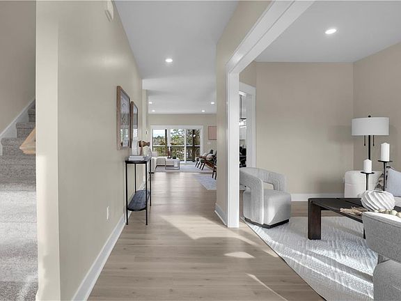 4th image of 50 N Lawson Rd