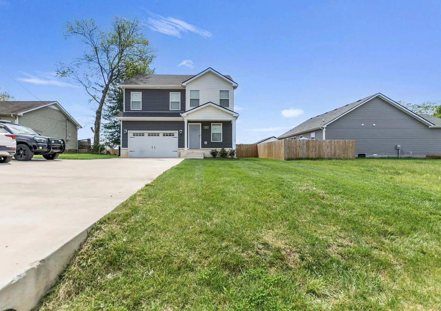 1307 Hugh Hunter Rd — Photo 1