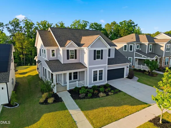 116 White Mulberry Ln, Holly Springs, NC 27540