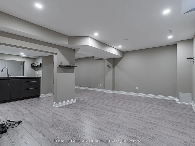 156 Maria Antonia Rd — Photo 35