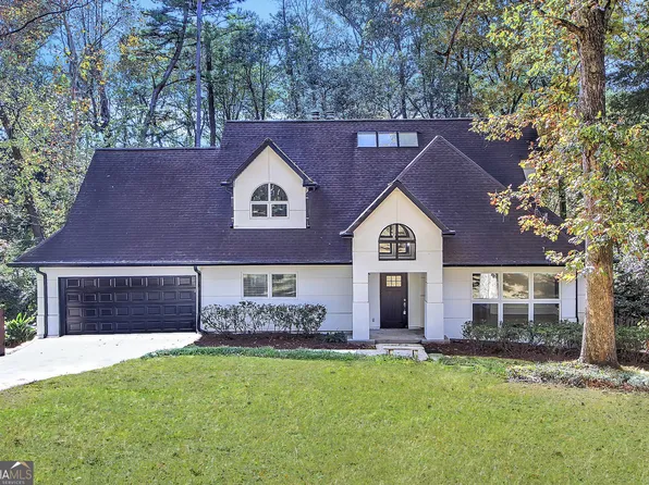 1092 Norwich Cir NE, Atlanta, GA 30324