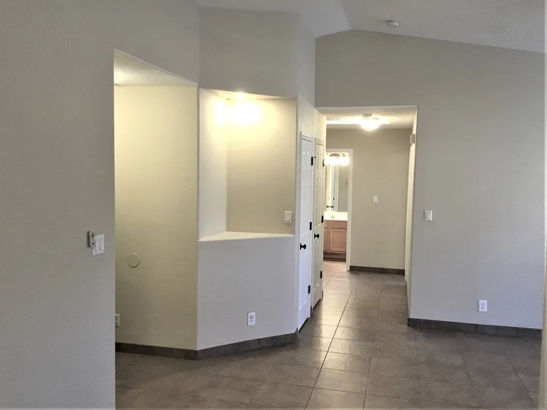 4910 Dolores Hidalgo Dr SE — Photo 6