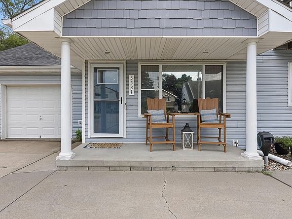 5th image of 5221 Navajo St