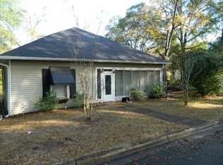 405 E 2nd St, Andalusia, AL 36420