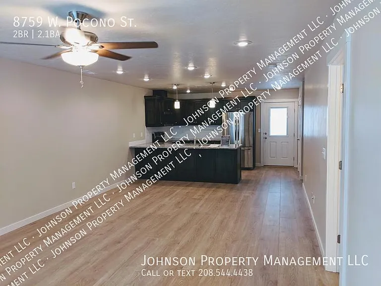 8759 W Pocono Ln — Photo 9