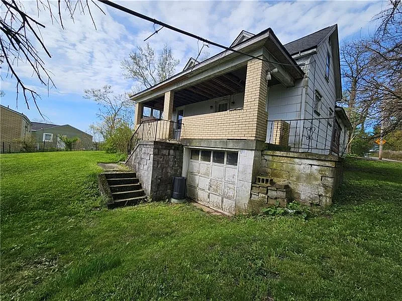 4 bed, 1295 sqft, $1,800 — Photo 4