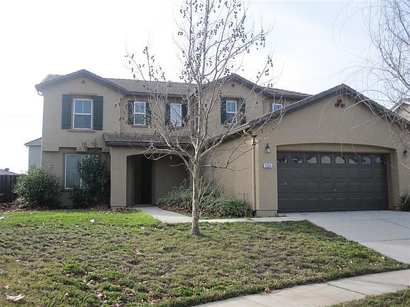 2nd image of 1524 Paddington Way