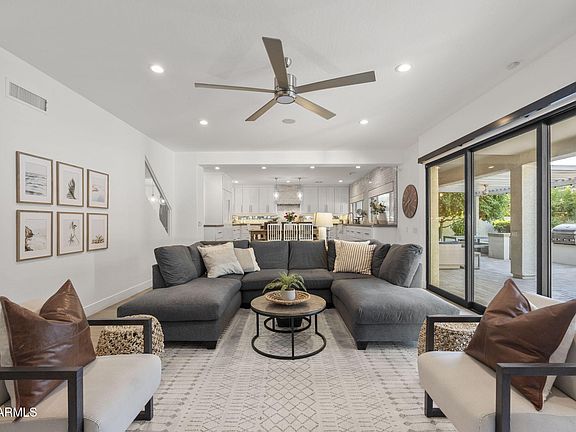 3rd image of 2682 W CARLA VISTA Drive
