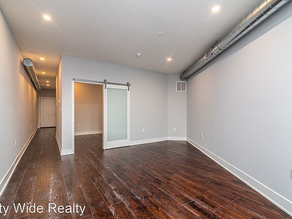 5th image of 1843 E Passyunk Ave #3B