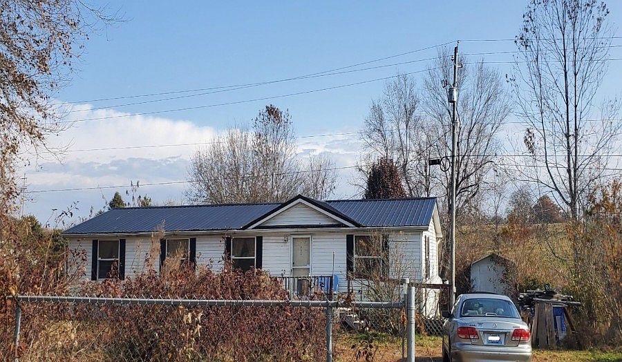 1st image of 4404 Hays Fork Ln