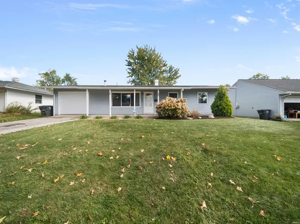 6408 Bayberry Dr, Fort Wayne, IN 46825