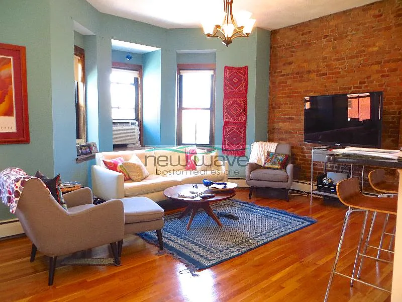 1 bed, 550 sqft, $3,200 — Photo 1