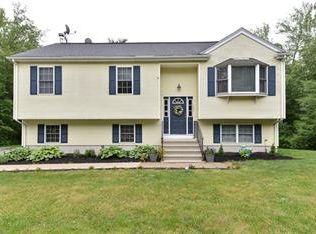 140 Spruce St, Rockland, MA 02370