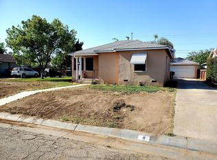 8 W Danner Ave, Porterville, CA 93257