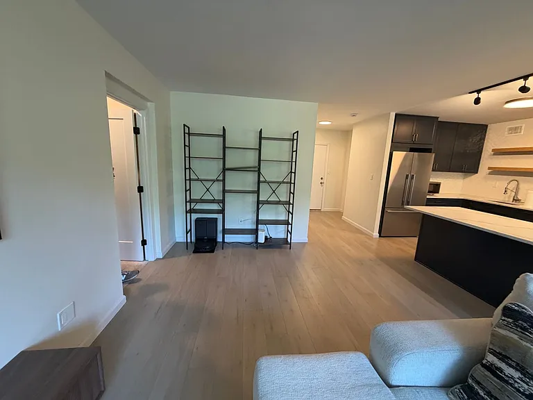 5500 Holmes Run Pkwy #101 — Photo 6