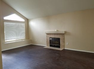 10629 Petalo Dr, Bakersfield, CA