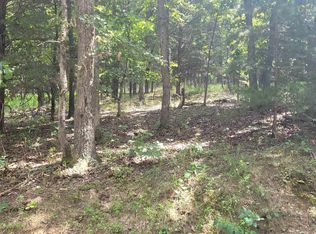 3901 & 3902 Beauregard Dr, Edwards, MO 65326