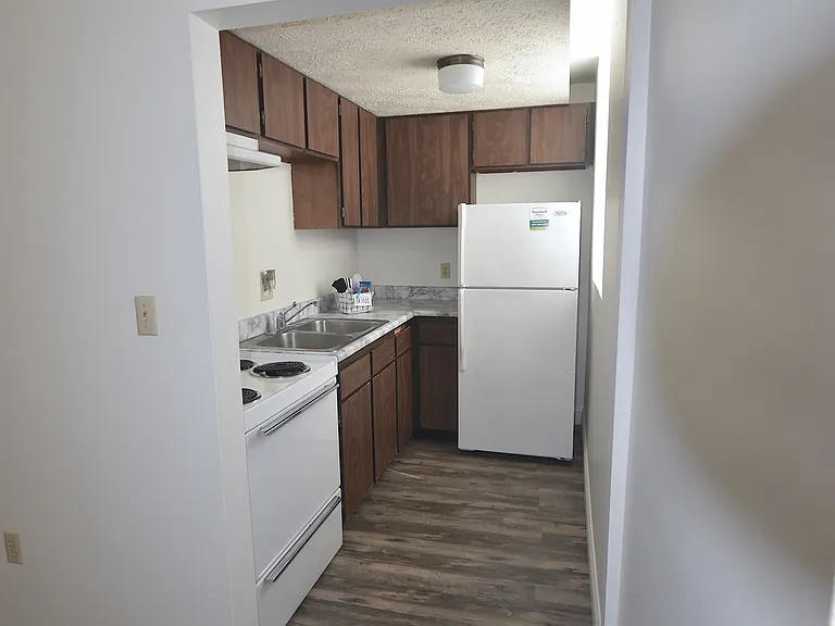 Waveland Place Apartments — Photo 53