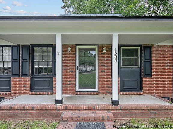 3rd image of 1209 Bostian Dr