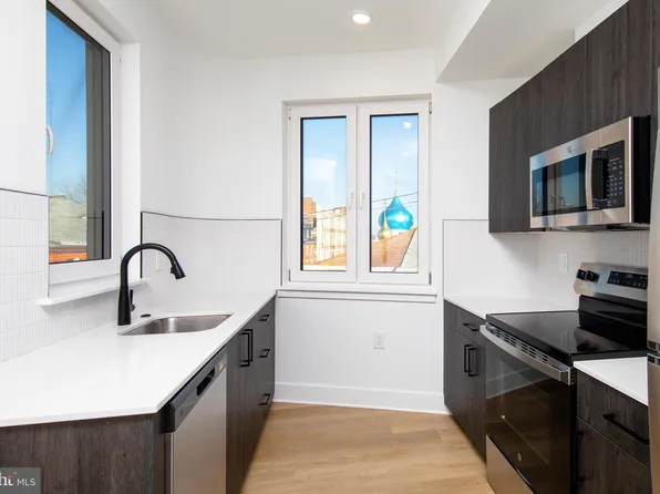 633-35 N 5th St #201, Philadelphia, PA 19123