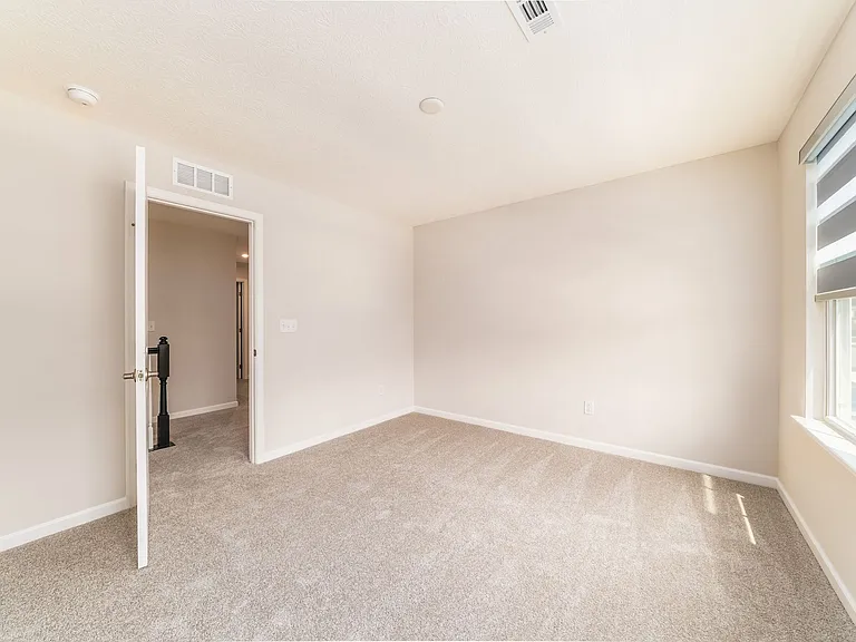 486 Alicia Kelton Dr — Photo 37