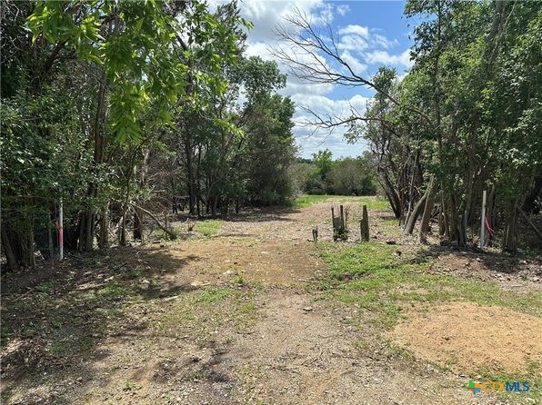 125 Hillcrest Dr, Gatesville, TX 76528